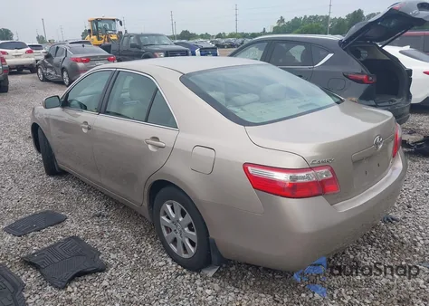 2008 Toyota Camry Xle V6 z USA, uszkodzony, nr VIN 4T1BK46K88U065049